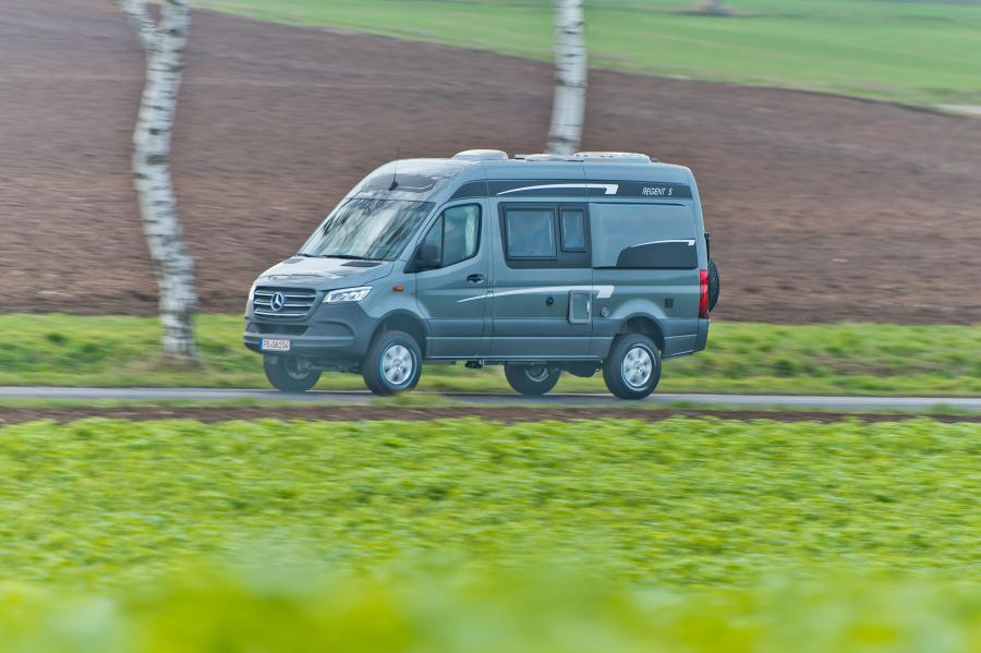  La Strada Regent S 4x4 2019 года  (фото 10 из 22)